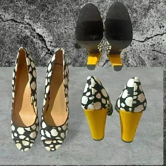 Avon Black & White Polka Dot Heels With Yellow Chunky Heel size 8 - Picture 2 of 2